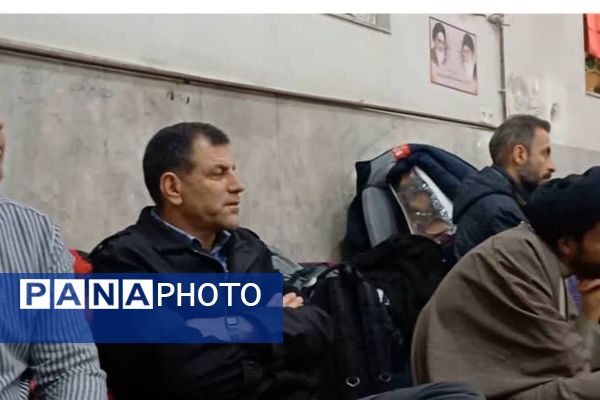 اعتکاف دانش‌آموزی در زرقان