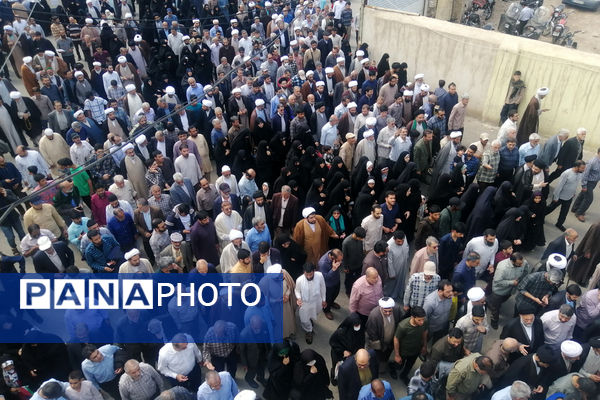 راهپیمایی نمازگزاران جمعه قم در حمایت از عملیات وعده صادق و طرح نور