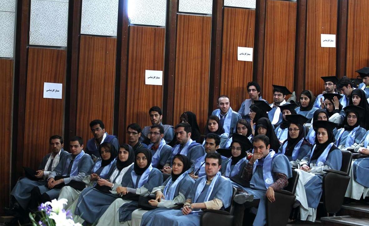 بیکاری فارغالتحصیلان دانشگاهی؛ فرصتی برای بازنگری در مسیر توسعه اشتغال است