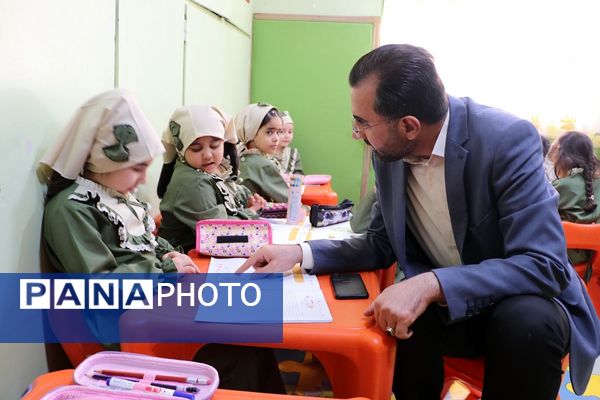 بازدید معاون نظارت و ارزیابی سازمان ملی تعلیم و تربیت کودک از کودکستان ملورین ناحیه دو شهرری 