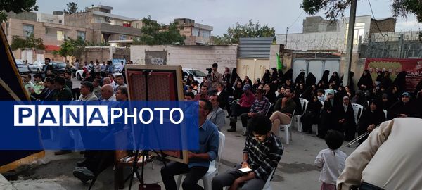 اولین یادواره «شهید آبرویِ محله» در شهرستان شیروان