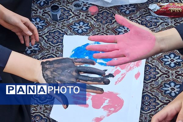 برگزاری مراسم صبحانه سلامت در دبیرستان بعثت ناحیه یک شهرری