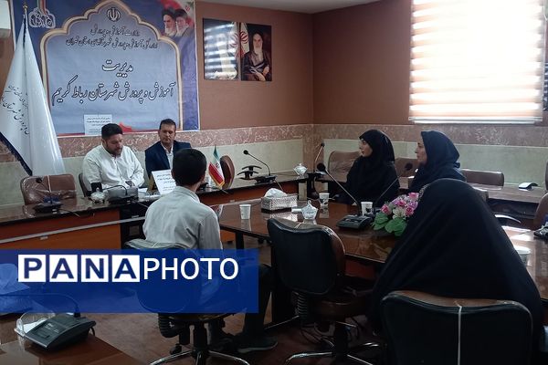 آغاز دهمین کارگاه "یکشنبه‌های تربیتی" با محوریت آموزش مهارت جرات‌مندی در رباط‌کریم