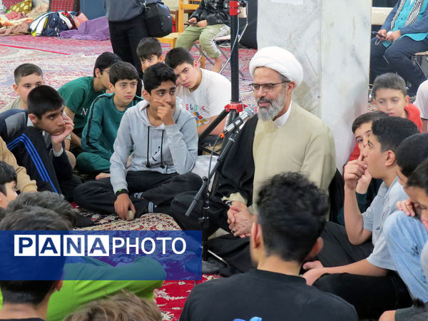 اعتکاف دانش‌آموزان مسجد انقلاب شهرستان بجنورد 