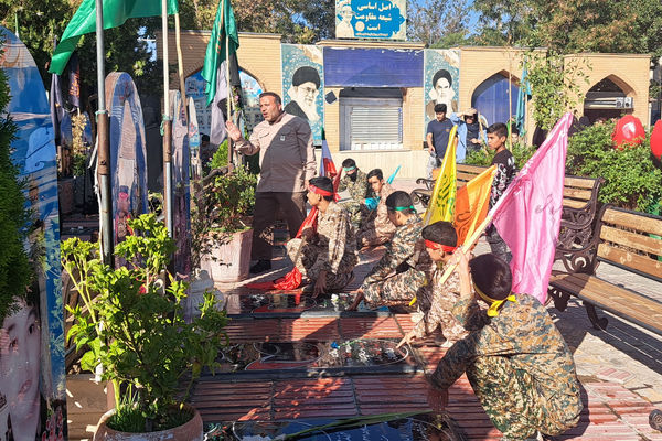 گلباران مزار شهدا در اراک