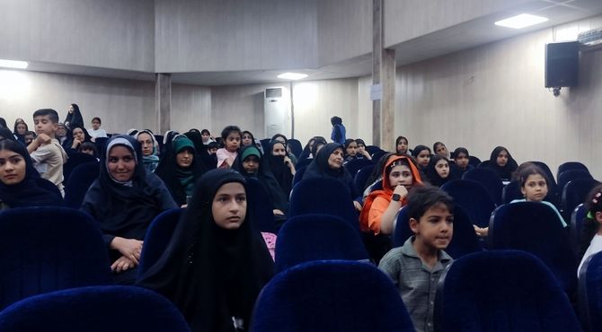 دختران غدیر حاجی‌‌‌آباد برای رژیم کودک‌‌‌کش اسرائیل خط و نشان کشیدند