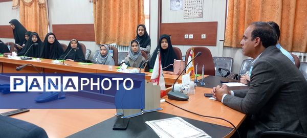  نشست تجلیل از خبرنگاران فعال پانا در خلیل آباد 