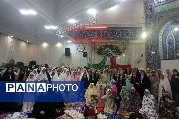 حضور دانش‌آموزان ناحیه 2 شهرری در مراسم اعتکاف دانش‌آموزی 