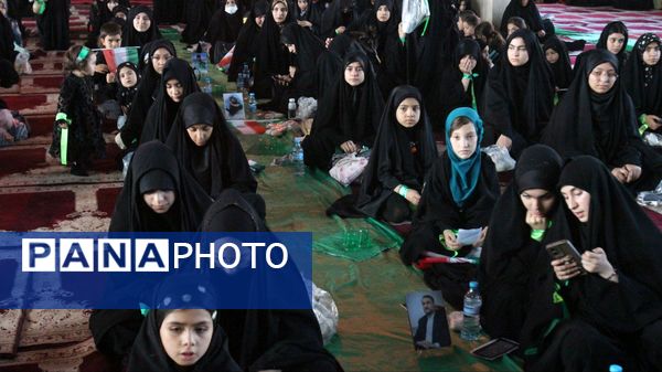 عزاداری دختران زنجانی در هیات دختران انقلاب