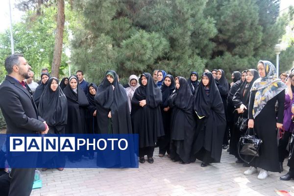 غوغای دانشگاه فردوسی مشهد در روز کنکور ۱۴۰۴