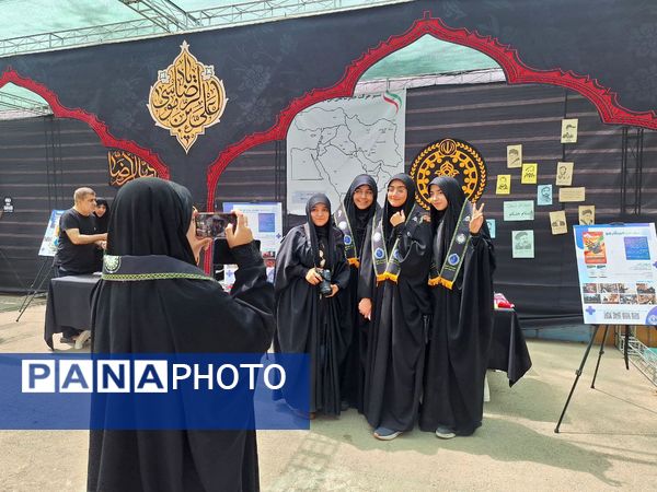 موکب «هم‌قدم تا حرم»؛ میعادگاه خادمان دانش‌آموز