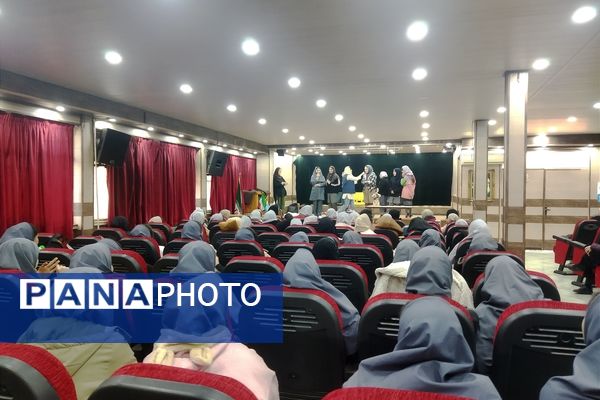 اردوی تمشک، تجربه‌ای متفاوت از کانون امید