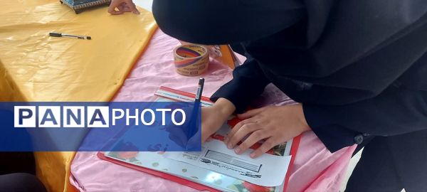 برگزاری انتخابات شورای دانش‌آموزی با هدف تعامل در مدرسه برکت خاتم