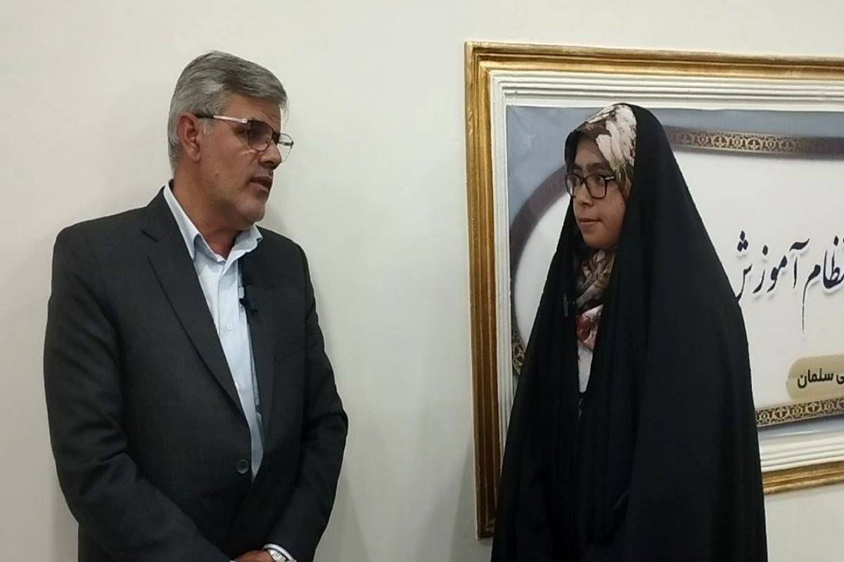 بالغ بر ۶۰ شعر به دبیرخانه جشنواره روز معلم ارسال شد