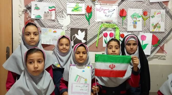 ۱۳ آبان، ابهت استکبار جهانی را در هم شکست 