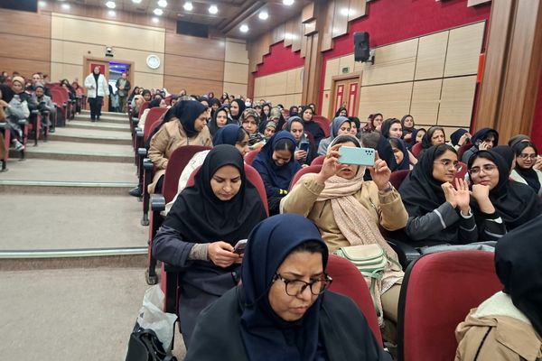 تقدیر از جوانان پژوهشگر، ستاره‌های درخشان شهریار  
