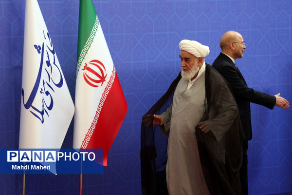 ورود مهمانان مراسم تحلیف رئیس‌جمهوری به مجلس شورای اسلامی 
