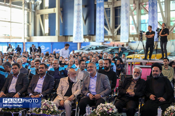 مراسم رونمایی از تاکسی برخط شهرزاد