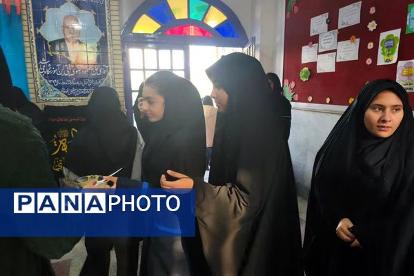  محفل انس با قرآن در ایام فاطمیه 