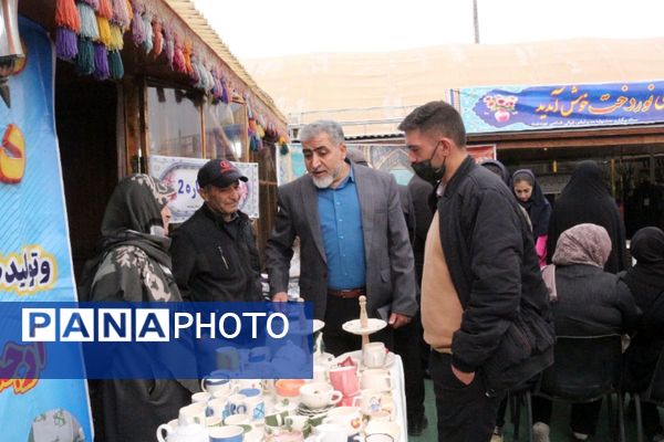 فیروزکوه میزبان جشنواره پرشکوه لباس ایرانی-اسلامی