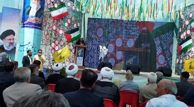 دکلمه خوانی دانش آموز خبرنگار پانا در اولین سالگرد شهدای خدمت 