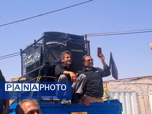 قاب هایی که عاشقی را ثبت می کنند