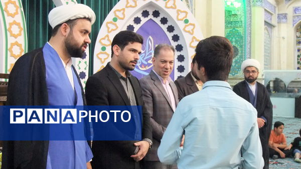 اختتامیه جشنواره تولید محتوا نماز و مسابقه عطر انتظار در امامزاده سیدجعفر یزد