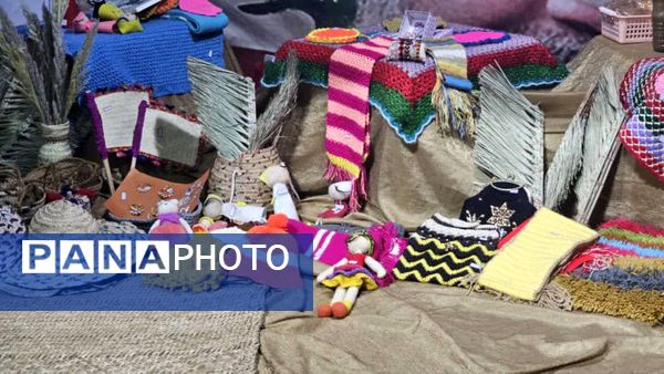 نمایشگاه دستاوردهای بانوان شهر شمیل بندرعباس