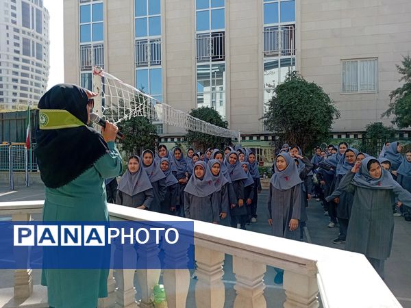 آماده سازی دانش آموزان پیشتاز برای جشن عاطفه ها