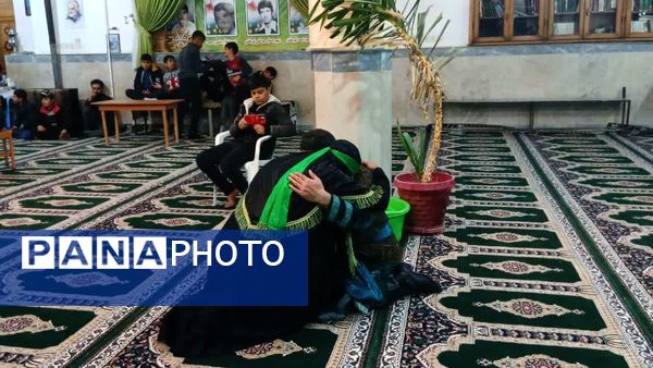 مراسم تعزیه خوانی شهادت حضرت عباس(ع) توسط ذاکرین دهستان شوراب صغیر