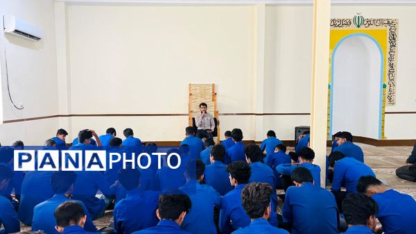 مراسم ایام فاطمیه در دبیرستان پسرانه امیرکبیر منطقه سندرک