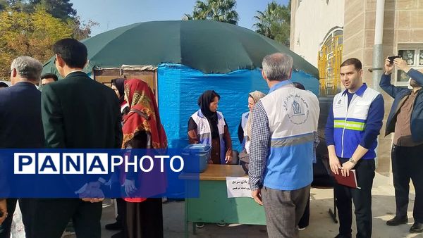 مانور زلزله در دبیرستان شهید بهشتی بندرترکمن