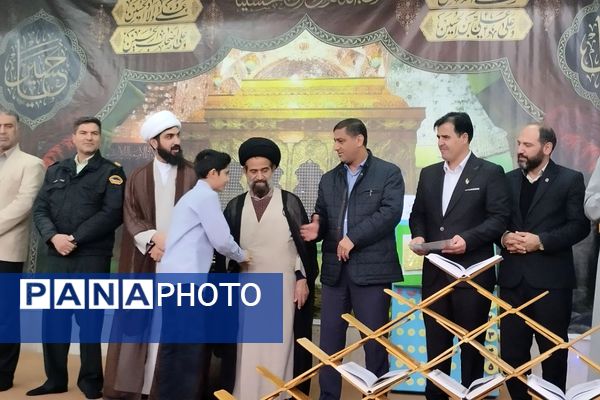 طنین زنگ قرآن و عترت در پیشوا؛ آغاز روزی معنوی در کنار مسئولان