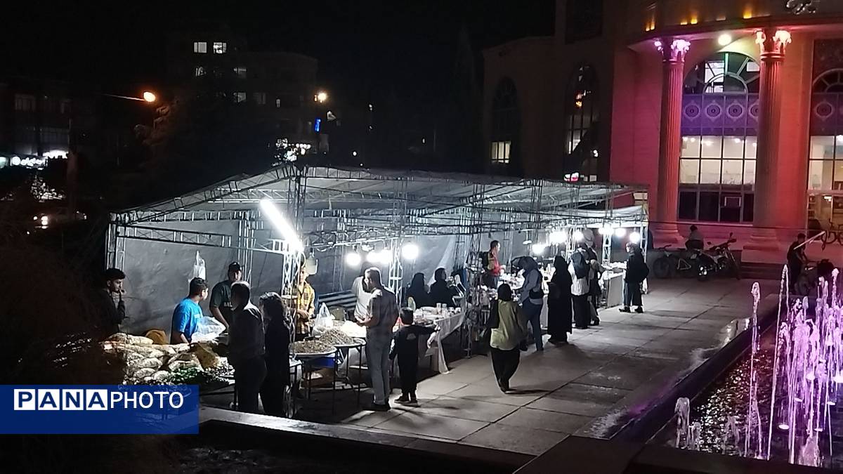 بازارچه اقتصاد مقاومتی صنایع دستی و مشاغل خانگی در نیشابور 