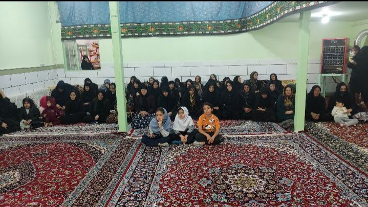 آیین سوگواری حضرت فاطمه(س) در روستای کمک سفلی،شهرستان اسدآباد برگزار شد. 