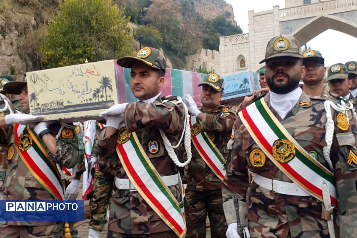 تشییع پیکر پاک و مطهر شهدای گمنام در شیراز 