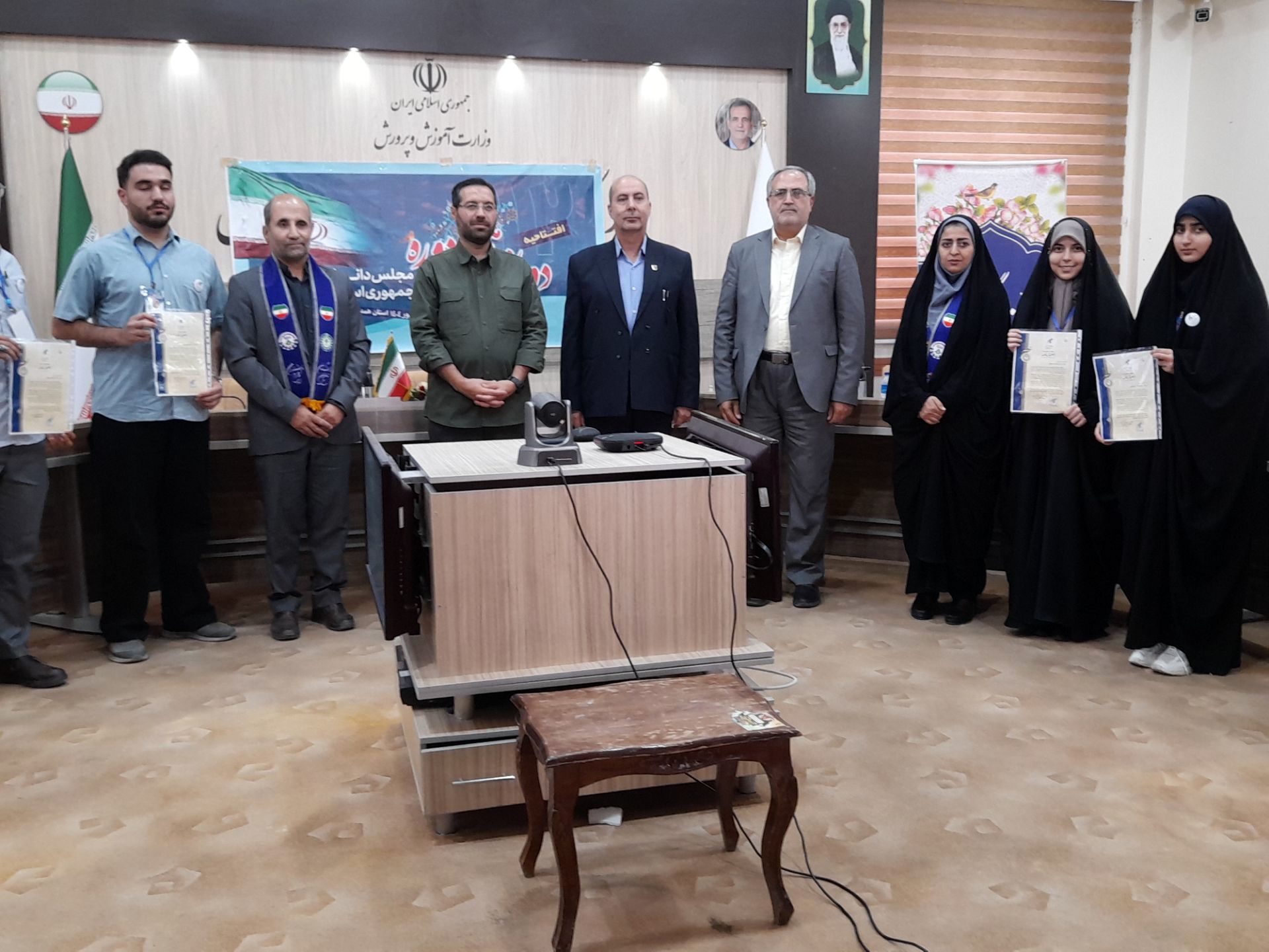 اعتبارنامه دوزادهمین دوره مجلس در همدان اعطا شد