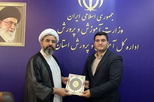 شورای دانش‌آموزی مدرسه تمرین مسئولیت‌پذیری اجتماعی است
