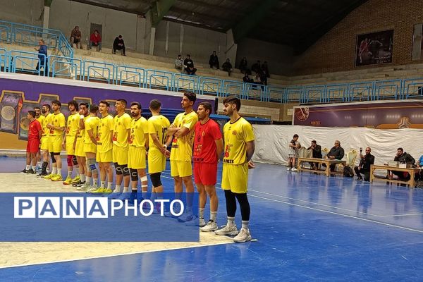 درخشش طلایی‌پوشان ورامین؛ مقاومت تهران مغلوب شد