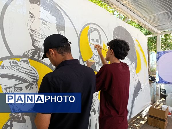 نمایشگاه نقاشی حماسه حسینی در اداره آموزش و پرورش ناحیه ۷ مشهد مقدس