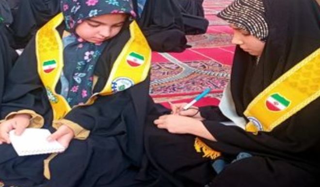 اعتکاف دانش آموزی  از قاب خبرنگار پانا 