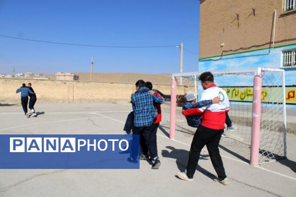 بیست‌وهفتمین مانور سراسری زلزله در مدارس شهرستان بن