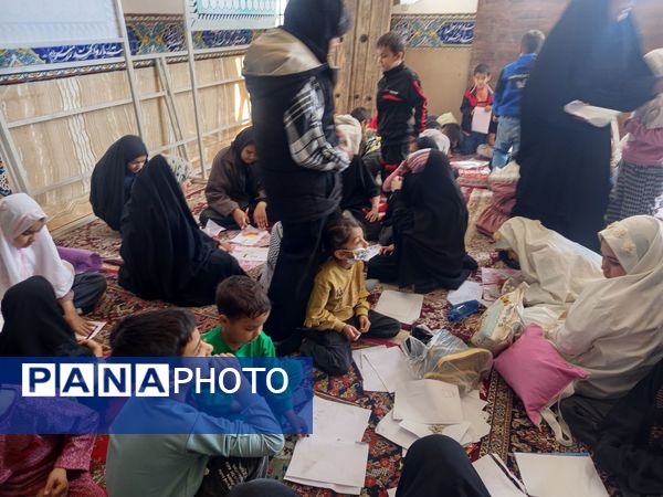 برپایی غرفه کودک در نماز جمعه کاشمر