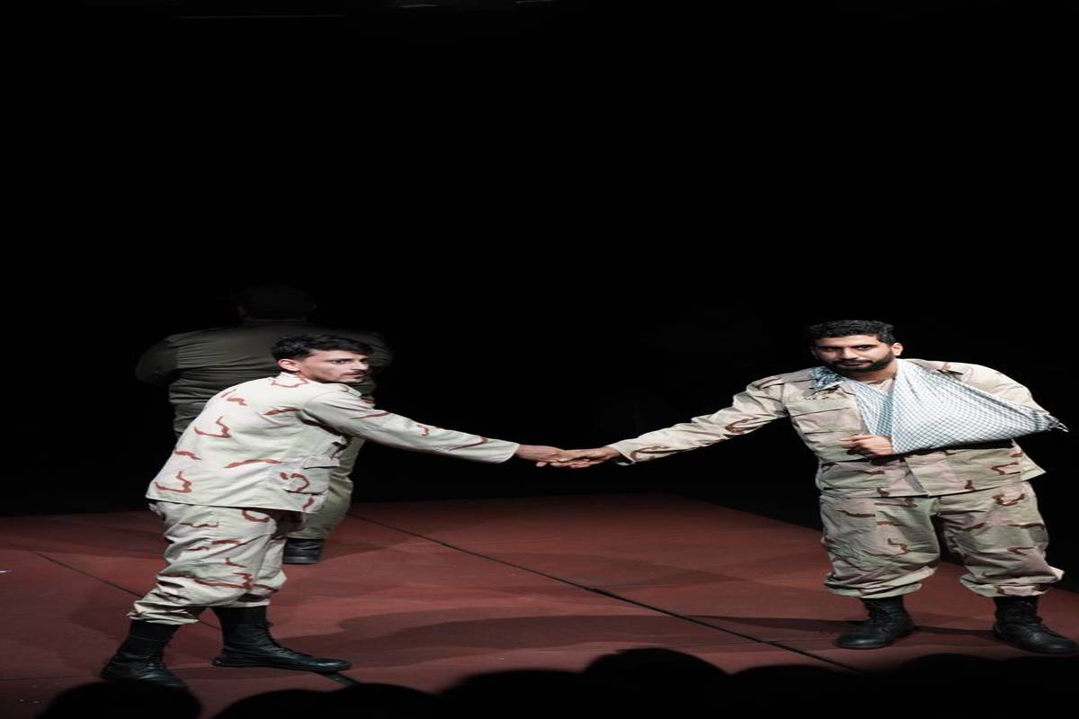نمایش «دشمن خدا» در دور چهارم، دو اجرایی شد