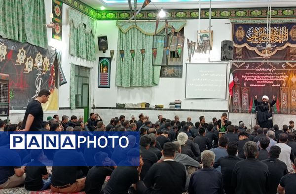 برگزاری مراسم عزاداری شب دوم محرم  در حسینیه شاهزاده علی اکبر 