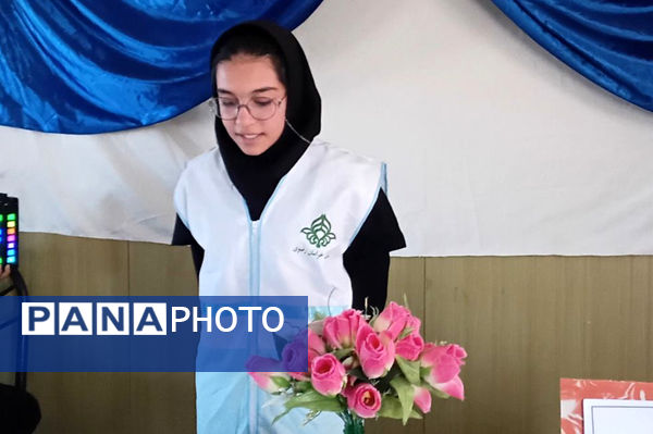 افتتاحیه سفیران سلامت در دبیرستان آمنه‌_کوثر شهرستان فیروزه