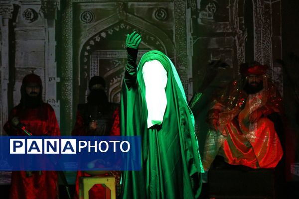 اجرای نمایش آیینی سرگذشت در مشهد