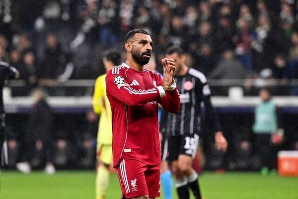 عصبانیت و رفتار جنجالی فرعون فوتبال جزیره