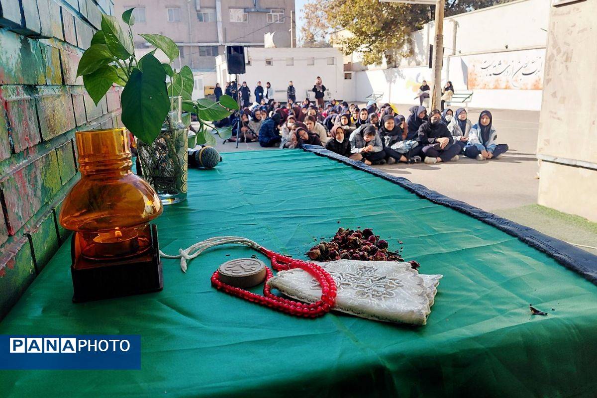 مراسم عزاداری حضرت زهرا (س) در مدرسه الزهرا  پردیس