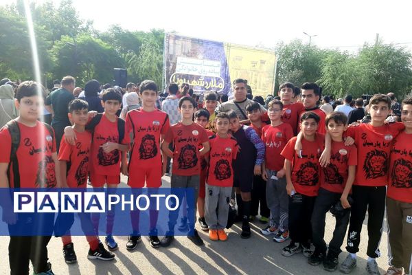 طرح پویا، شهر پویا با برگزاری  همایش پیاده روی خانوادگی در بوستان ورزش ملارد 